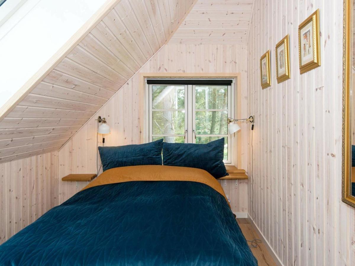 10 Person Holiday Home In Glesborg Chambre photo