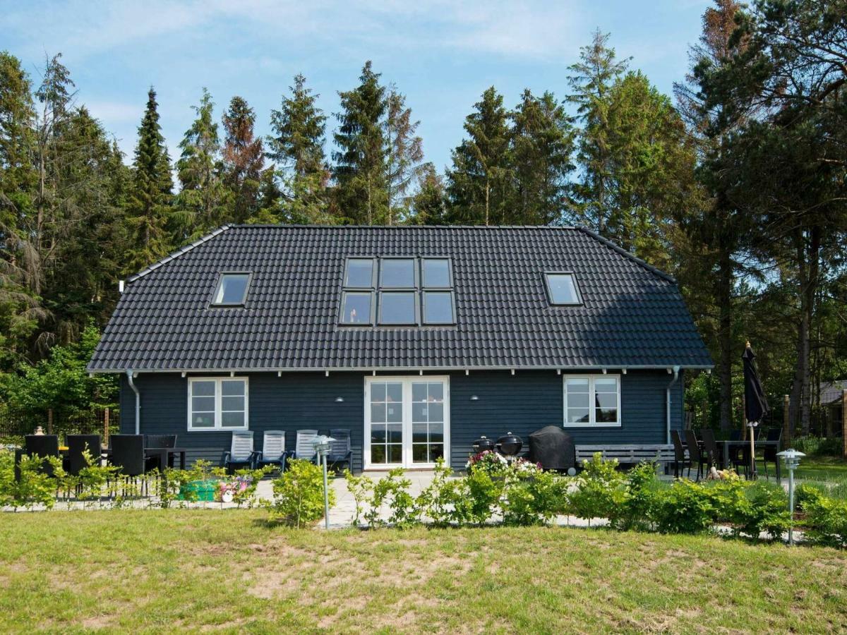 10 Person Holiday Home In Glesborg Extérieur photo